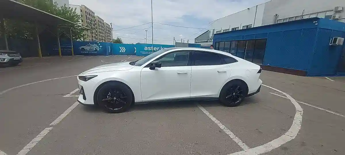 Changan UNI-V 2023 года за 8 500 000 тг. в Алматы