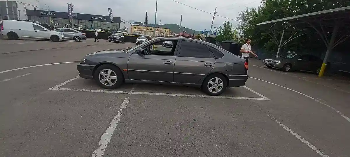 Toyota Avensis 2002 года за 2 500 000 тг. в Алматы