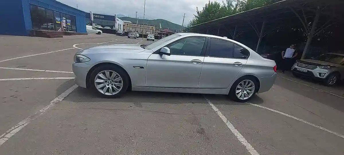BMW 5 серии 2010 года за 12 000 000 тг. в Алматы