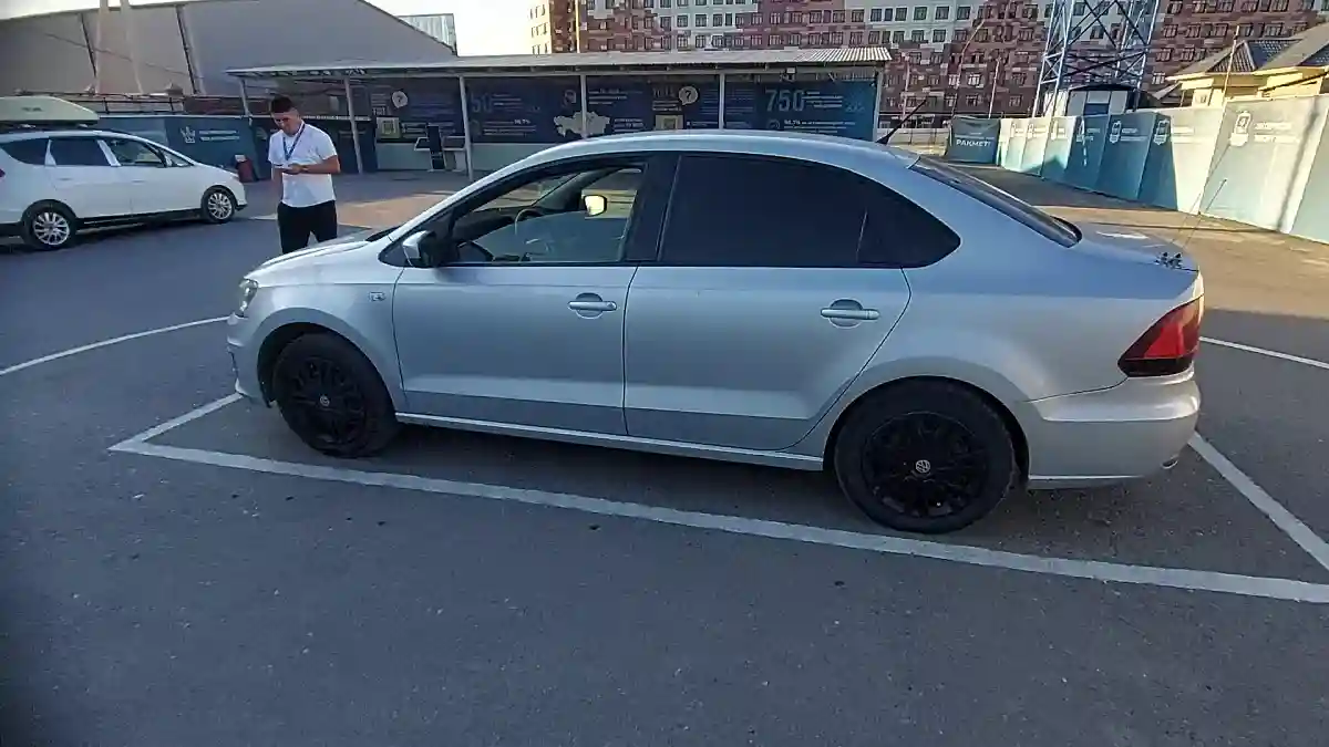 Volkswagen Polo 2015 года за 4 000 000 тг. в Шымкент