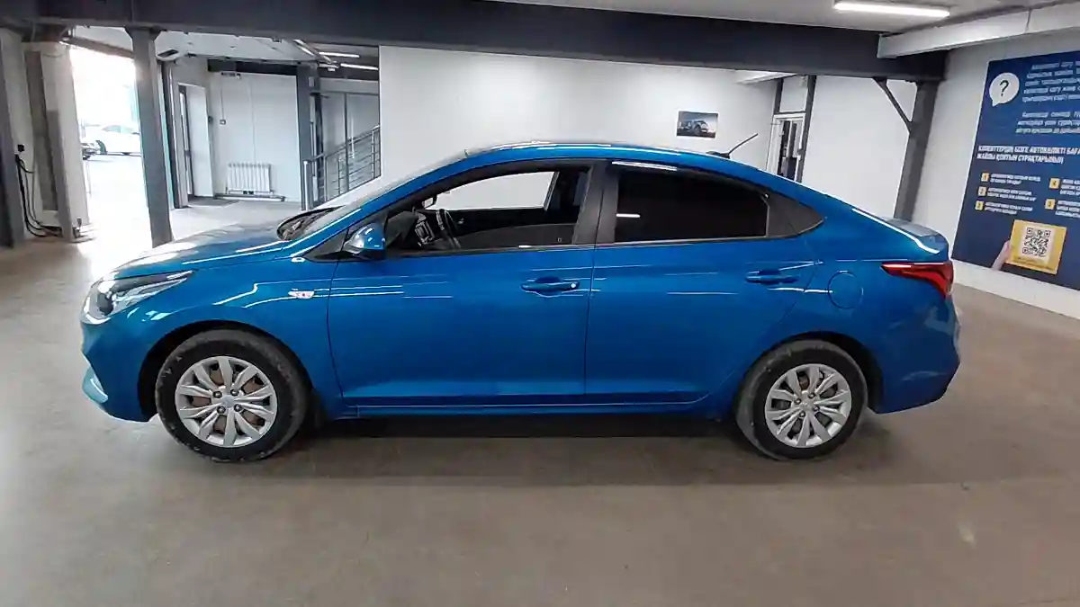 Hyundai Solaris 2019 года за 6 000 000 тг. в Астана
