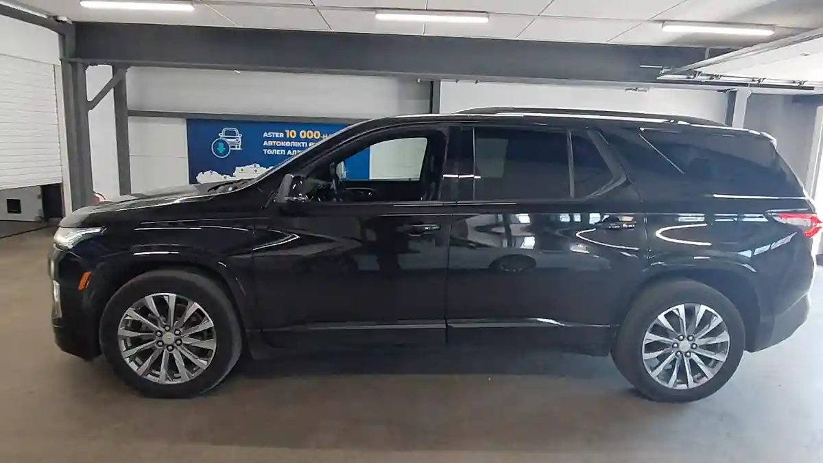 Chevrolet Traverse 2022 года за 21 000 000 тг. в Астана
