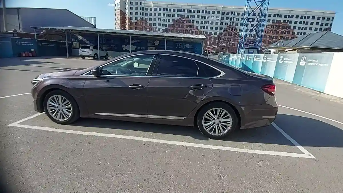 Hyundai Aslan 2016 года за 7 500 000 тг. в Шымкент