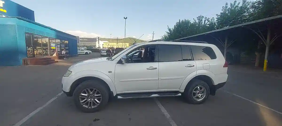 Mitsubishi Pajero Sport 2013 года за 8 500 000 тг. в Алматы