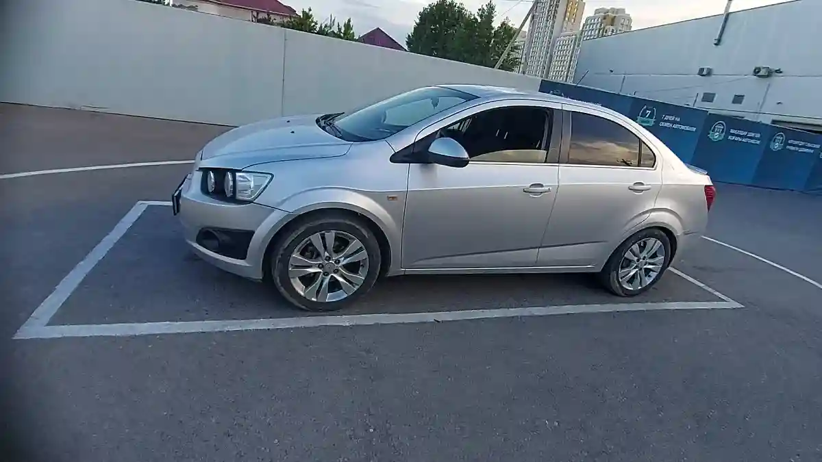 Chevrolet Aveo 2013 года за 3 000 000 тг. в Шымкент