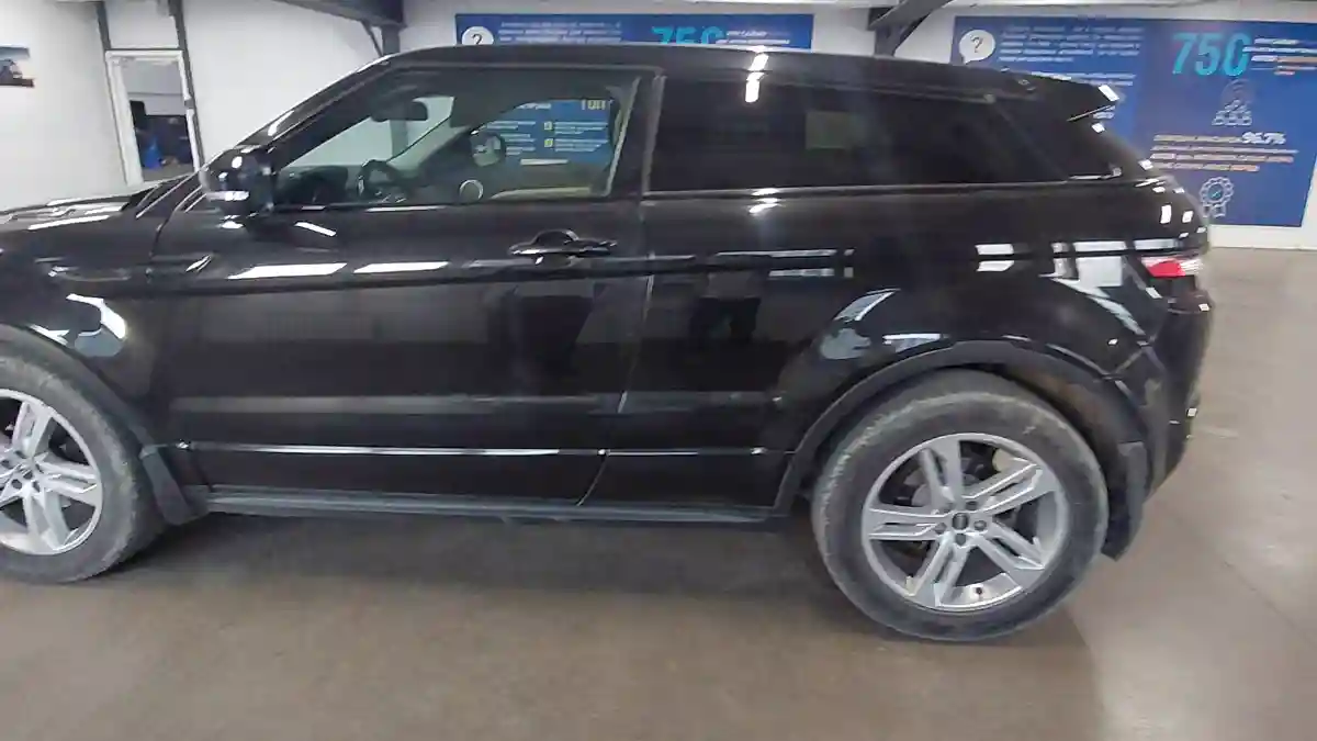 Land Rover Range Rover Evoque 2012 года за 8 200 000 тг. в Астана