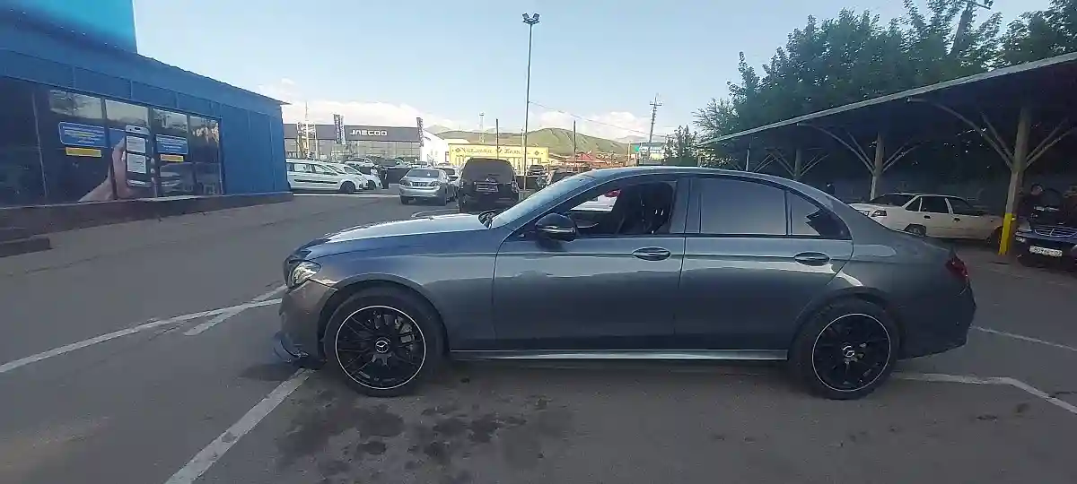 Mercedes-Benz E-Класс 2016 года за 15 000 000 тг. в Алматы