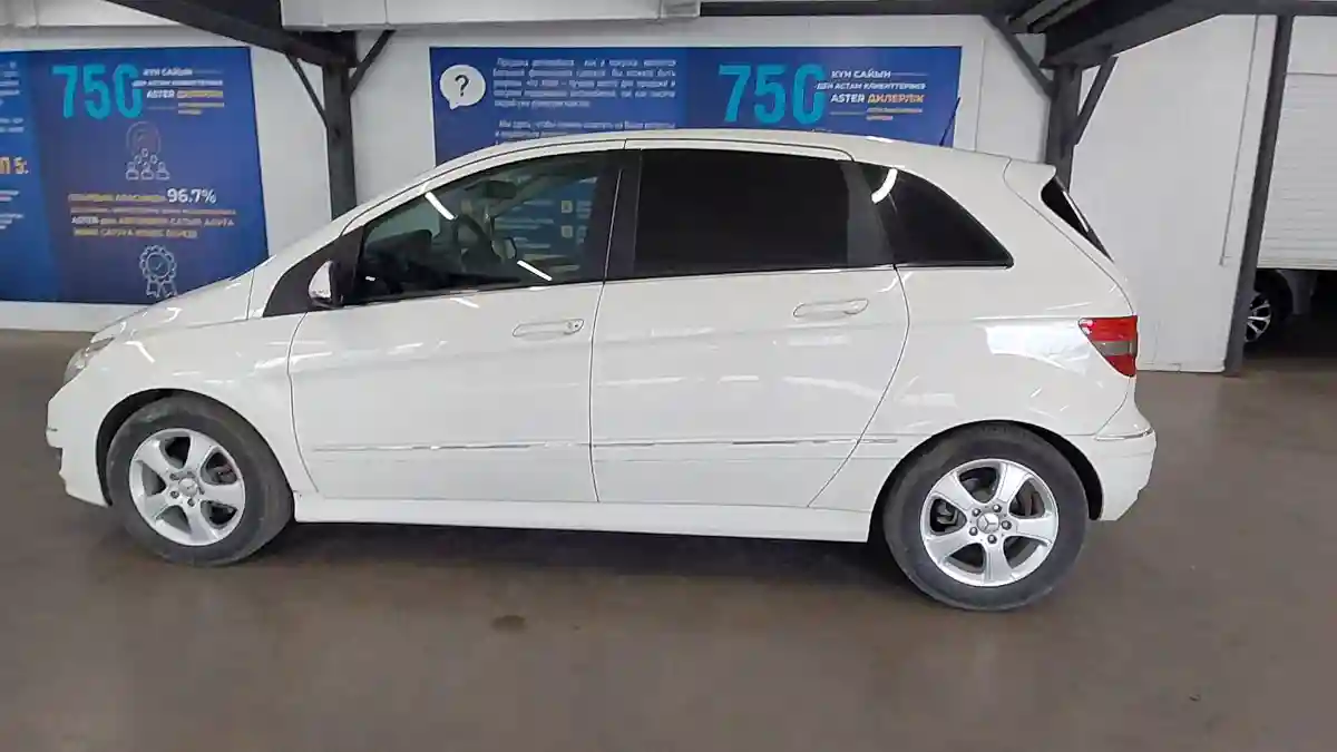 Mercedes-Benz B-Класс 2011 года за 5 000 000 тг. в Астана