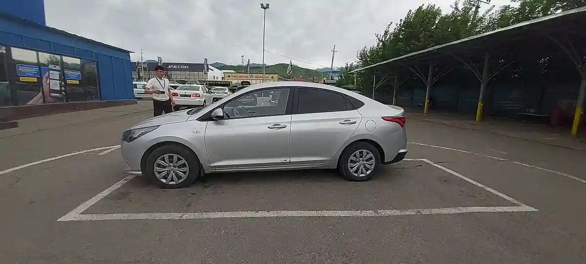 Hyundai Accent 2022 года за 6 500 000 тг. в Алматы
