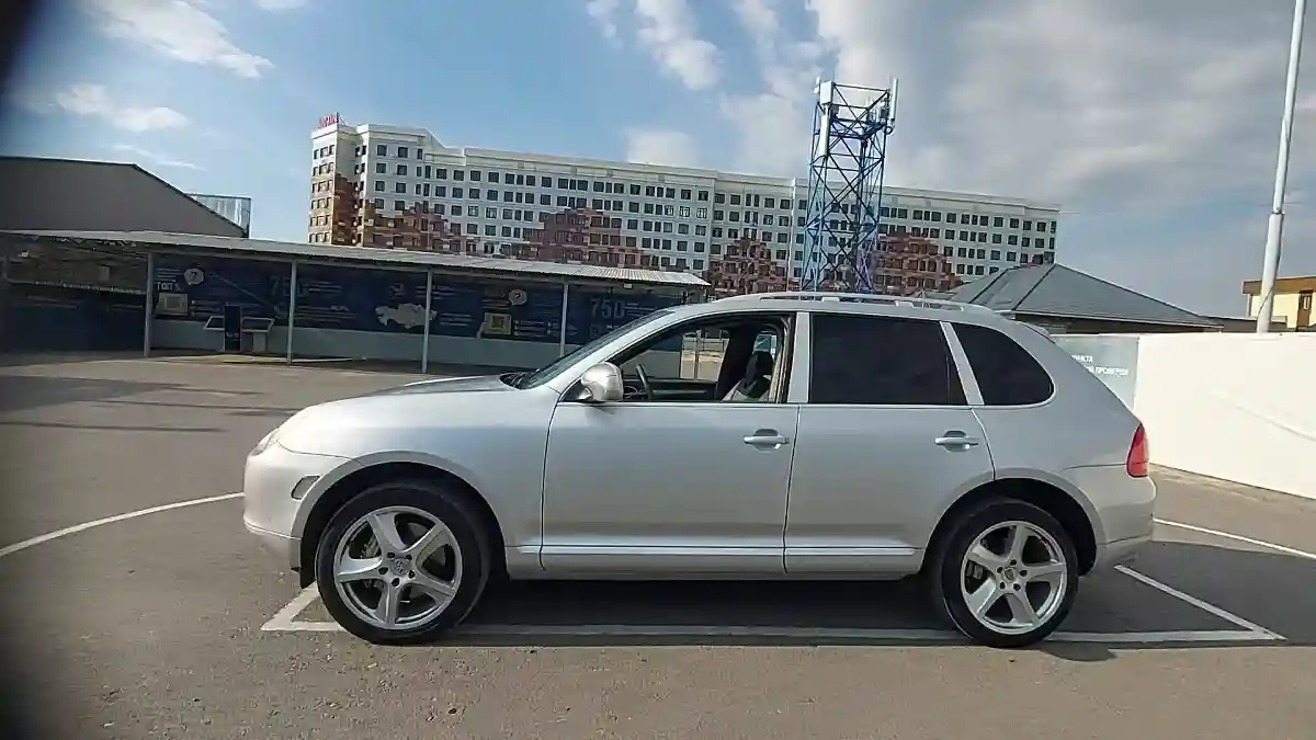 Porsche Cayenne 2006 года за 6 000 000 тг. в Шымкент