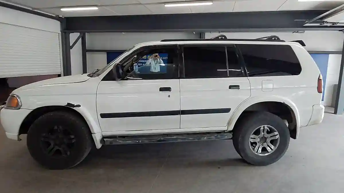 Mitsubishi Montero Sport 2000 года за 2 500 000 тг. в Астана