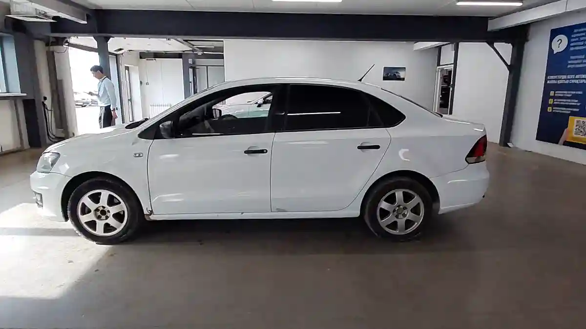 Volkswagen Polo 2016 года за 3 500 000 тг. в Астана
