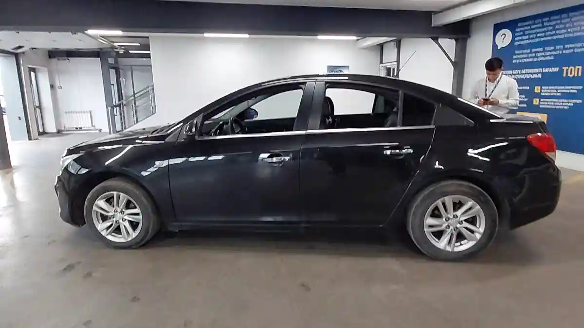 Chevrolet Cruze 2013 года за 3 500 000 тг. в Астана