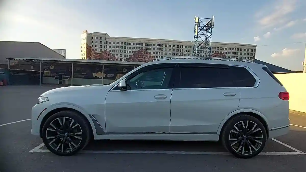 BMW X7 2020 года за 35 000 000 тг. в Шымкент