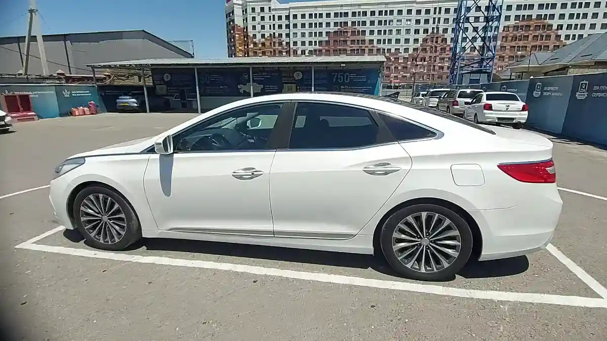 Hyundai Grandeur 2013 года за 8 000 000 тг. в Шымкент