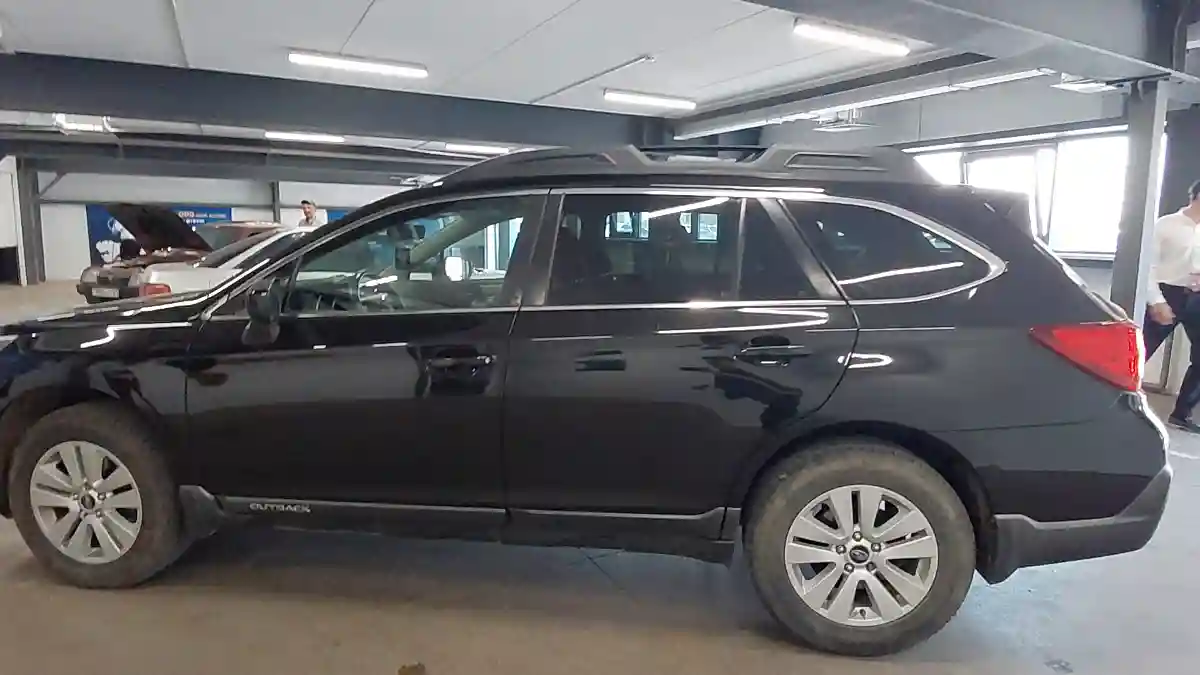Subaru Outback 2018 года за 10 000 000 тг. в Астана