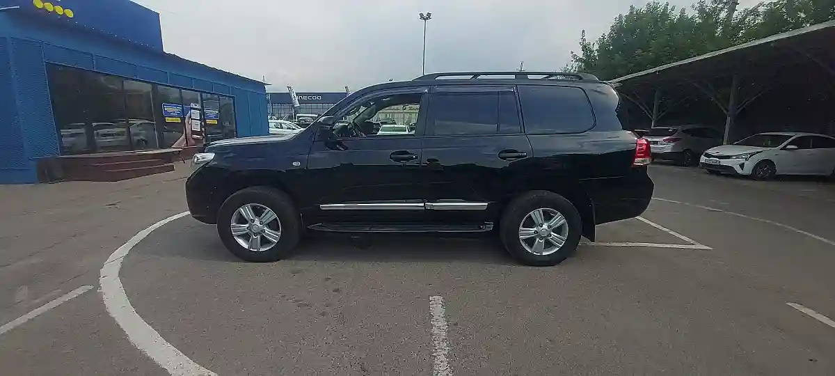 Toyota Land Cruiser 2009 года за 18 500 000 тг. в Алматы