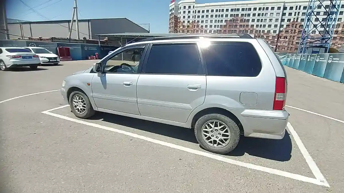 Mitsubishi Space Wagon 1999 года за 3 000 000 тг. в Шымкент