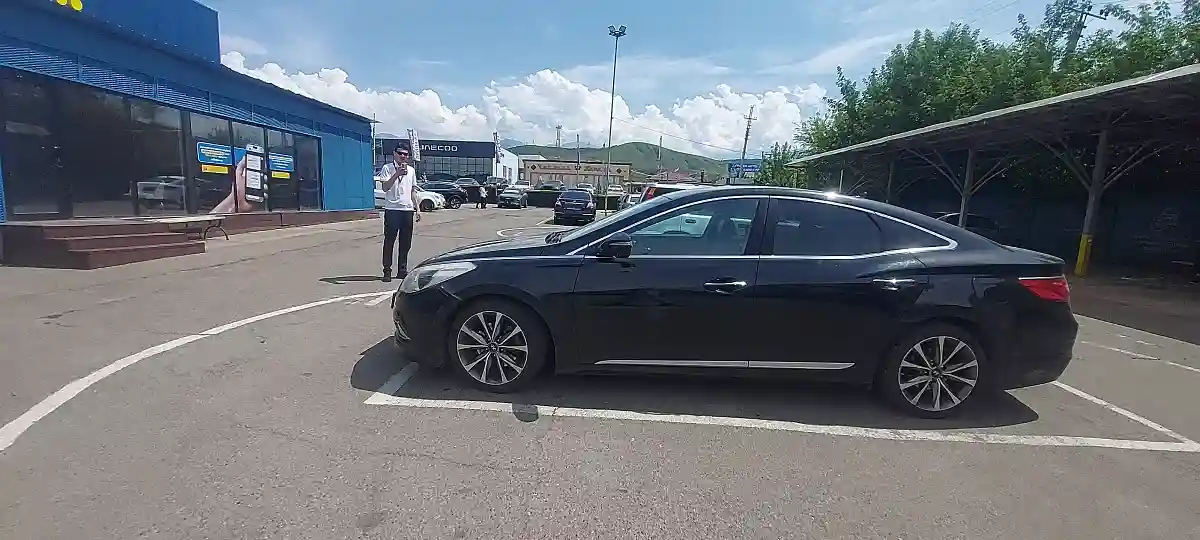 Hyundai Grandeur 2015 года за 7 800 000 тг. в Алматы