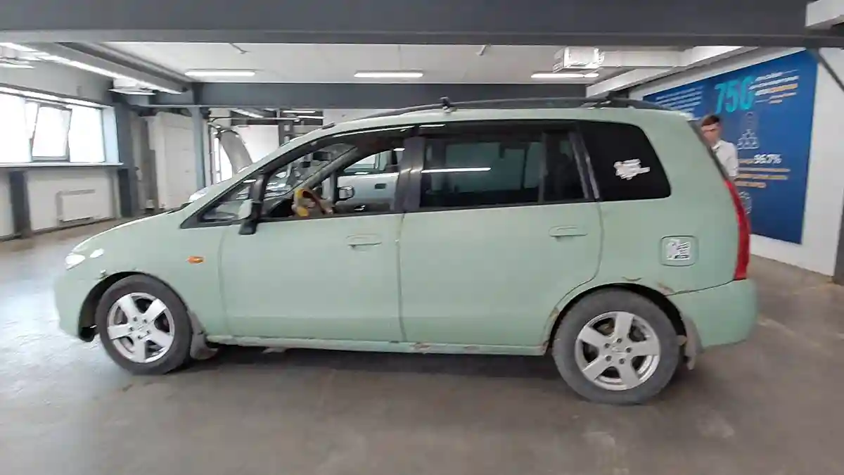 Mazda Premacy 2002 года за 1 300 000 тг. в Астана