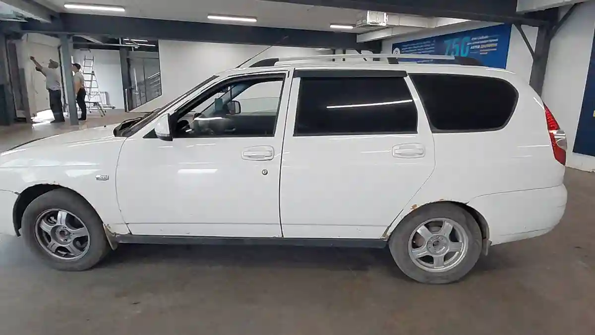 LADA (ВАЗ) Priora 2012 года за 2 000 000 тг. в Астана