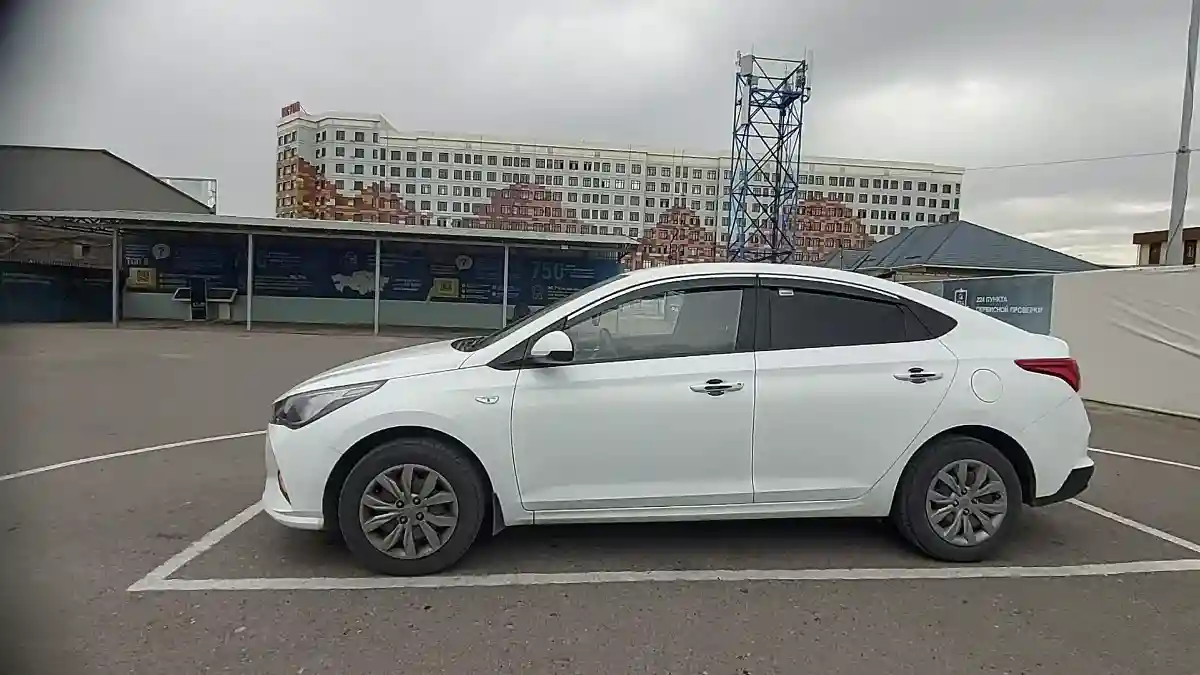 Hyundai Accent 2021 года за 6 300 000 тг. в Шымкент