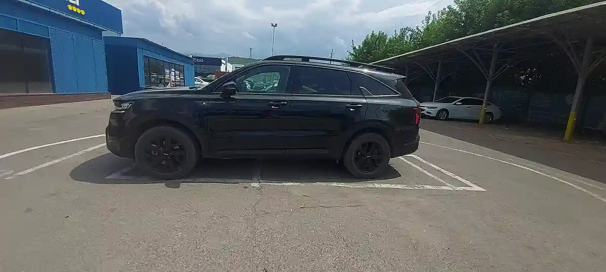 Kia Sorento 2023 года за 16 800 000 тг. в Алматы