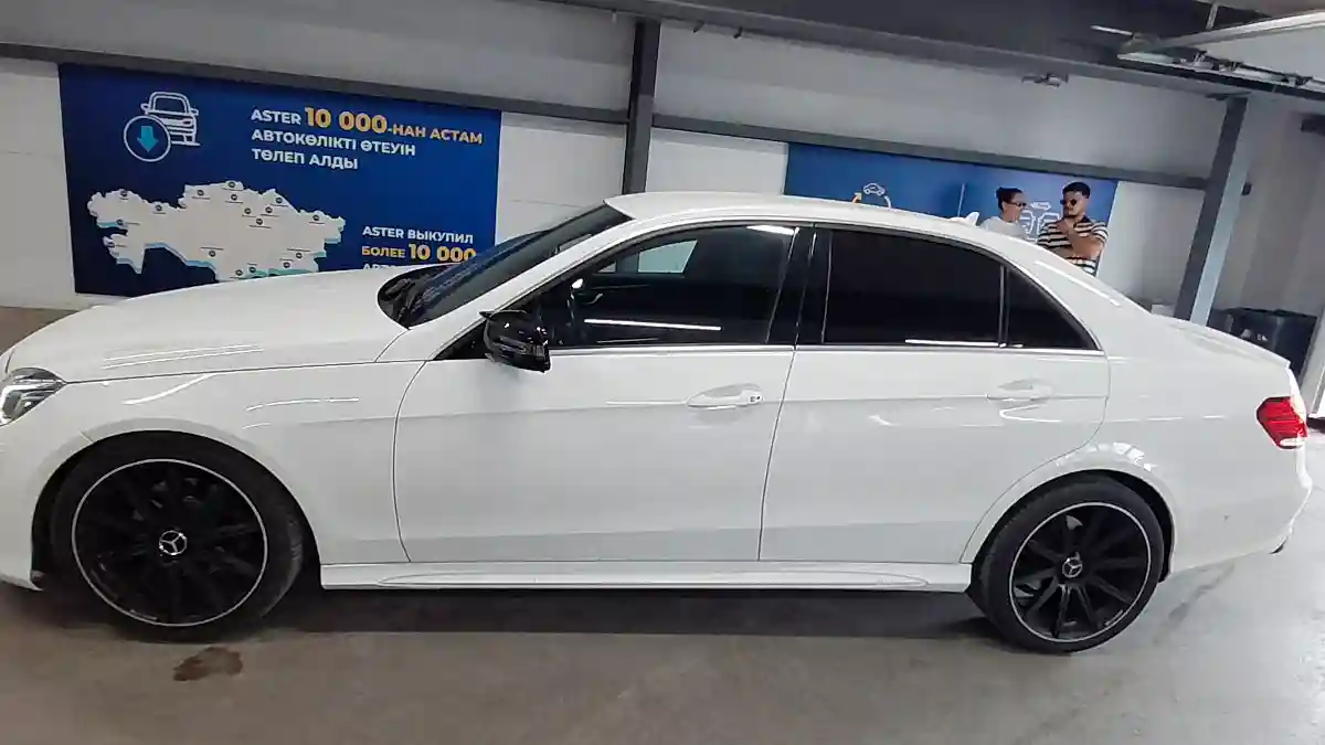 Mercedes-Benz E-Класс 2015 года за 9 500 000 тг. в Астана