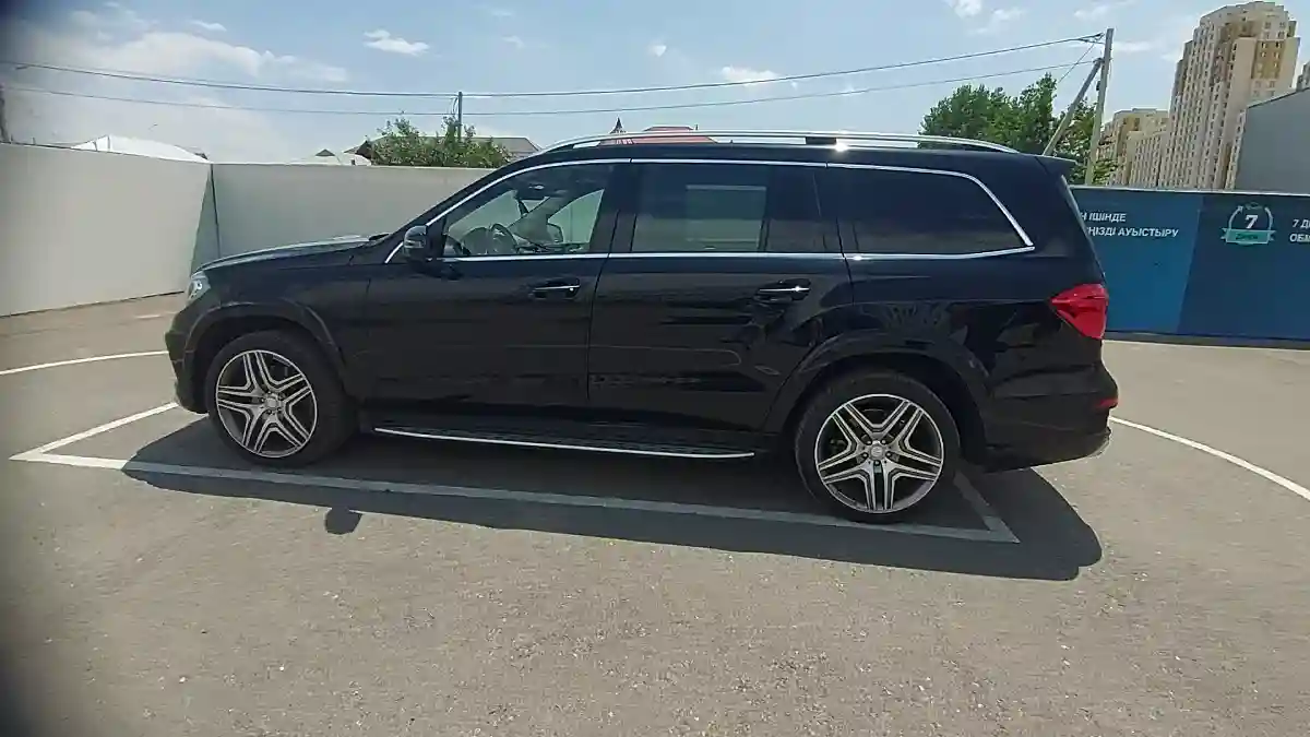 Mercedes-Benz GL-Класс 2013 года за 20 000 000 тг. в Шымкент