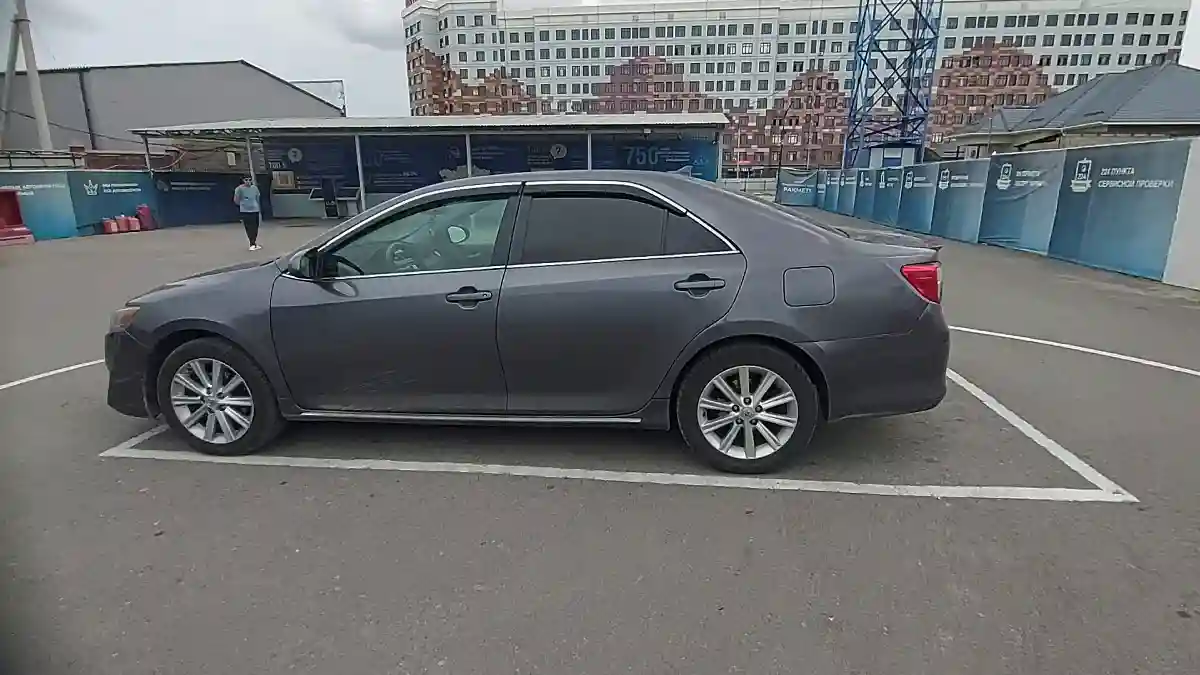 Toyota Camry 2012 года за 7 700 000 тг. в Шымкент