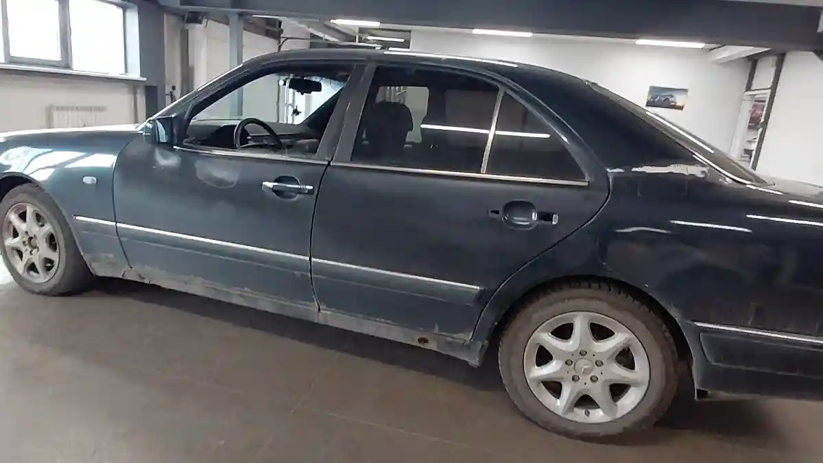 Mercedes-Benz E-Класс 1996 года за 1 200 000 тг. в Астана