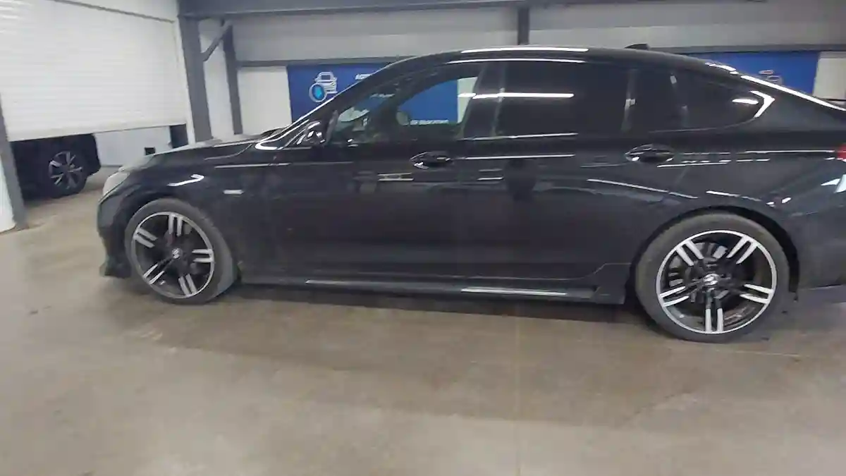 BMW 5 серии 2010 года за 10 000 000 тг. в Астана