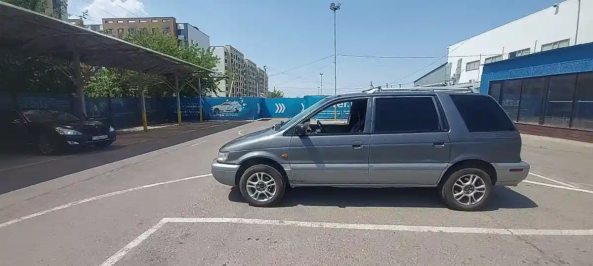 Mitsubishi Space Wagon 1993 года за 1 500 000 тг. в Алматы