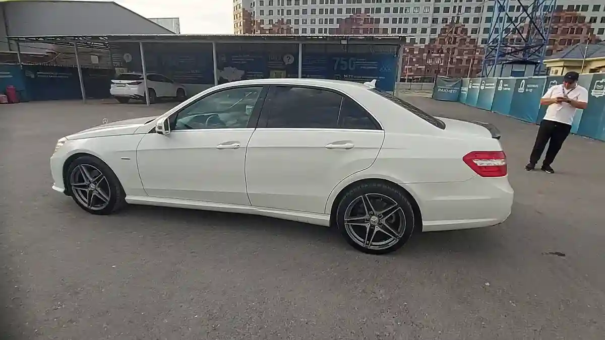 Mercedes-Benz E-Класс 2012 года за 8 500 000 тг. в Шымкент