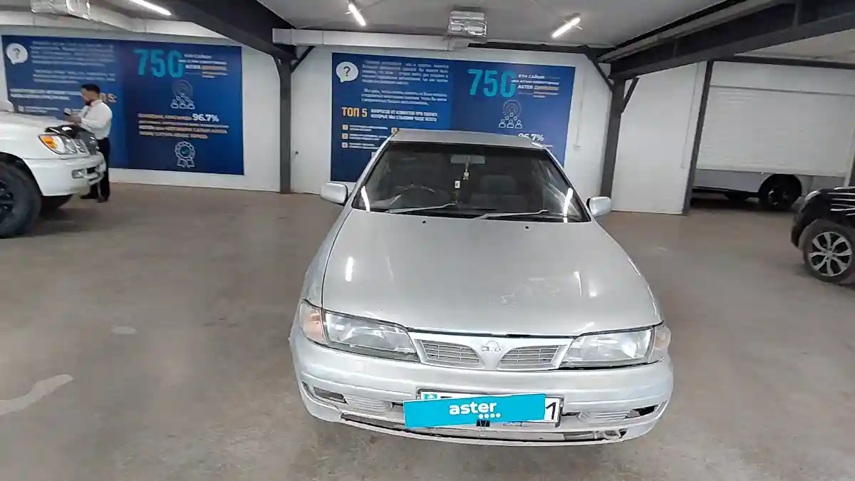 Nissan Sunny 1995 года за 1 000 000 тг. в Астана