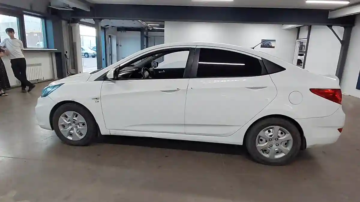 Hyundai Accent 2013 года за 3 000 000 тг. в Астана
