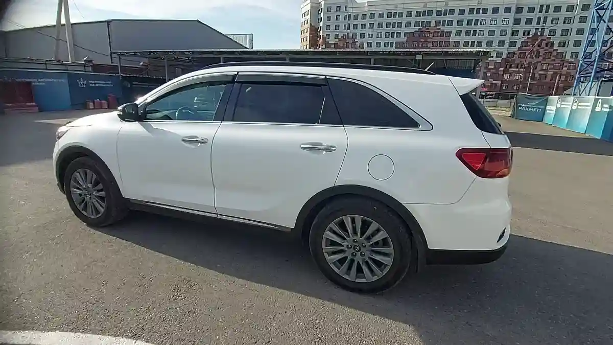Kia Sorento 2018 года за 11 000 000 тг. в Шымкент