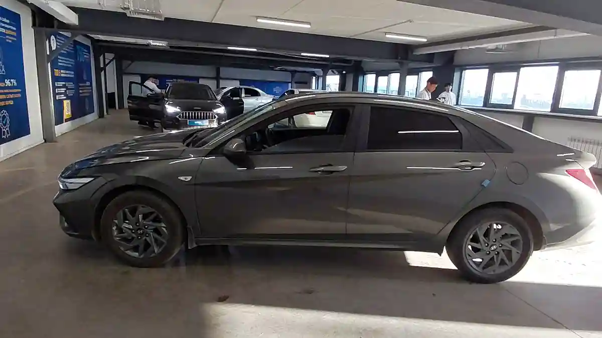 Hyundai Elantra 2025 года за 10 000 000 тг. в Астана