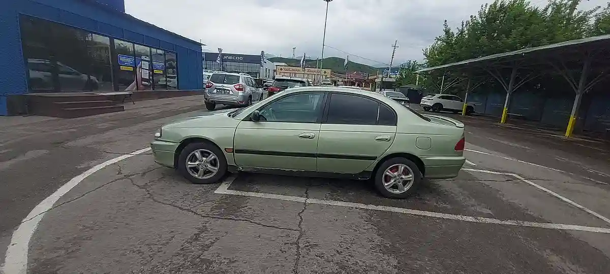 Toyota Avensis 1999 года за 2 500 000 тг. в Алматы