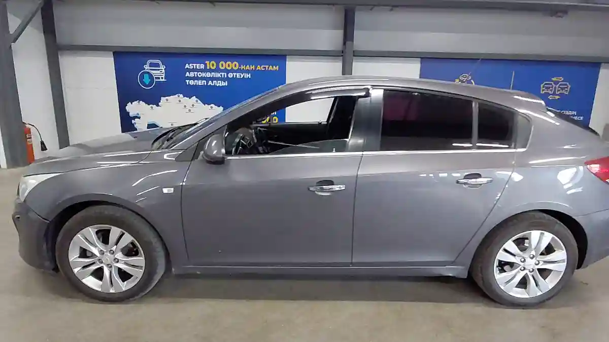 Chevrolet Cruze 2012 года за 3 500 000 тг. в Астана