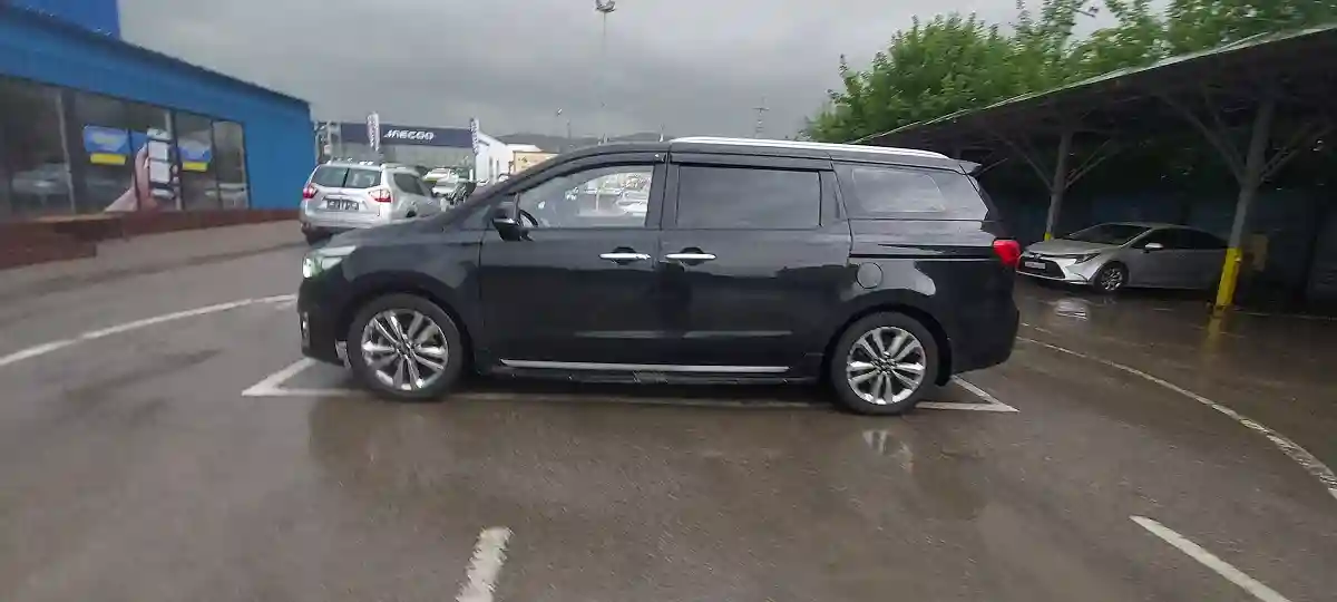 Kia Carnival 2016 года за 7 600 000 тг. в Алматы