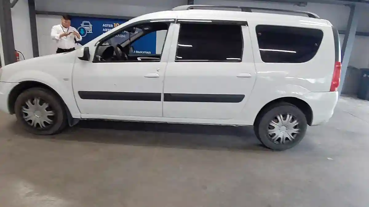 LADA (ВАЗ) Largus 2014 года за 3 000 000 тг. в Астана