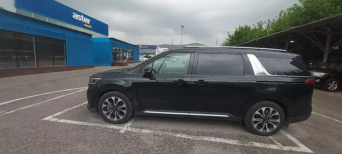 Kia Carnival 2022 года за 11 500 000 тг. в Алматы