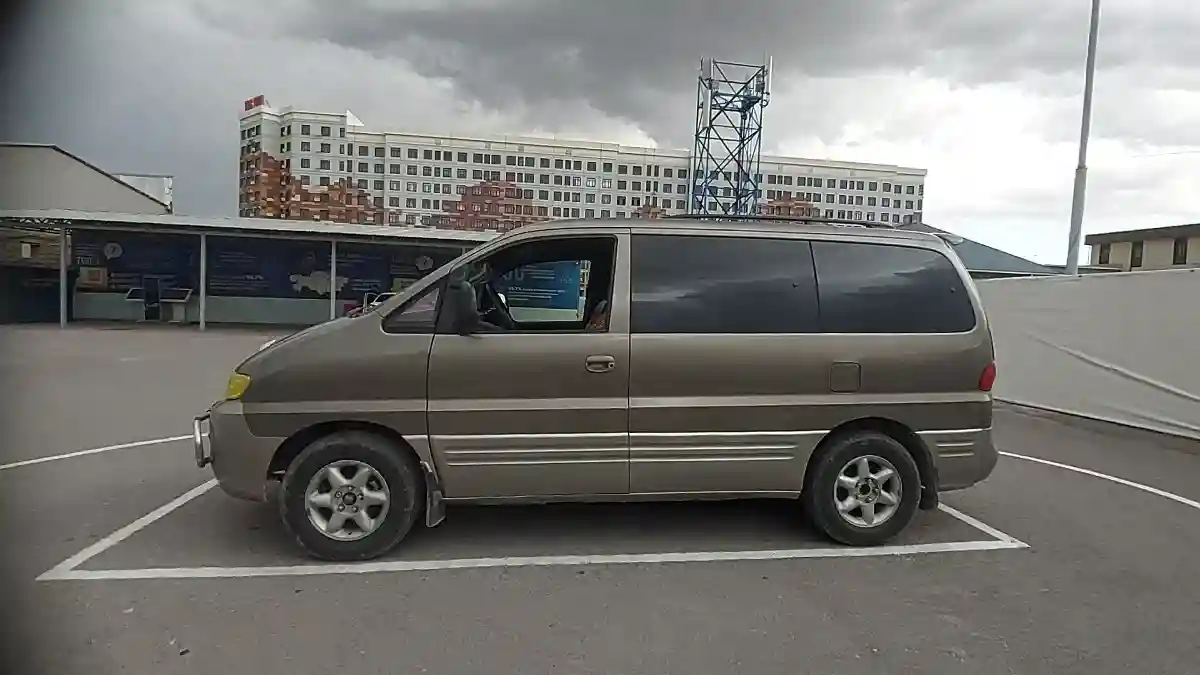 Hyundai Starex 1998 года за 2 000 000 тг. в Шымкент