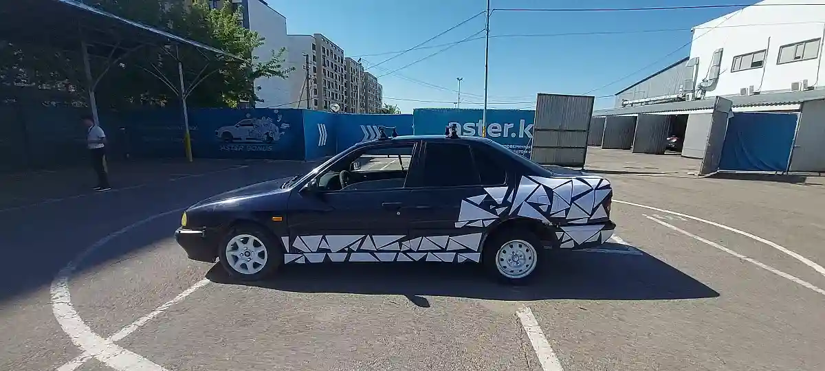 Nissan Primera 1991 года за 500 000 тг. в Алматы