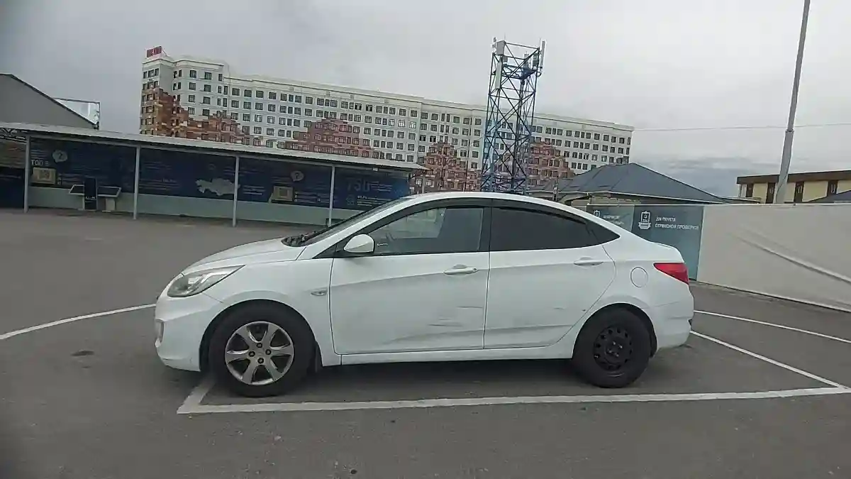 Hyundai Accent 2013 года за 4 000 000 тг. в Шымкент