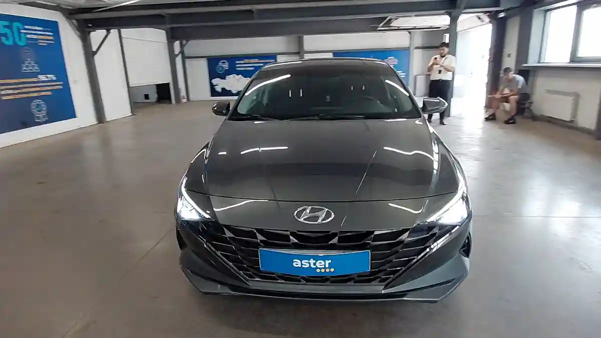 Hyundai Elantra 2022 года за 9 000 000 тг. в Астана