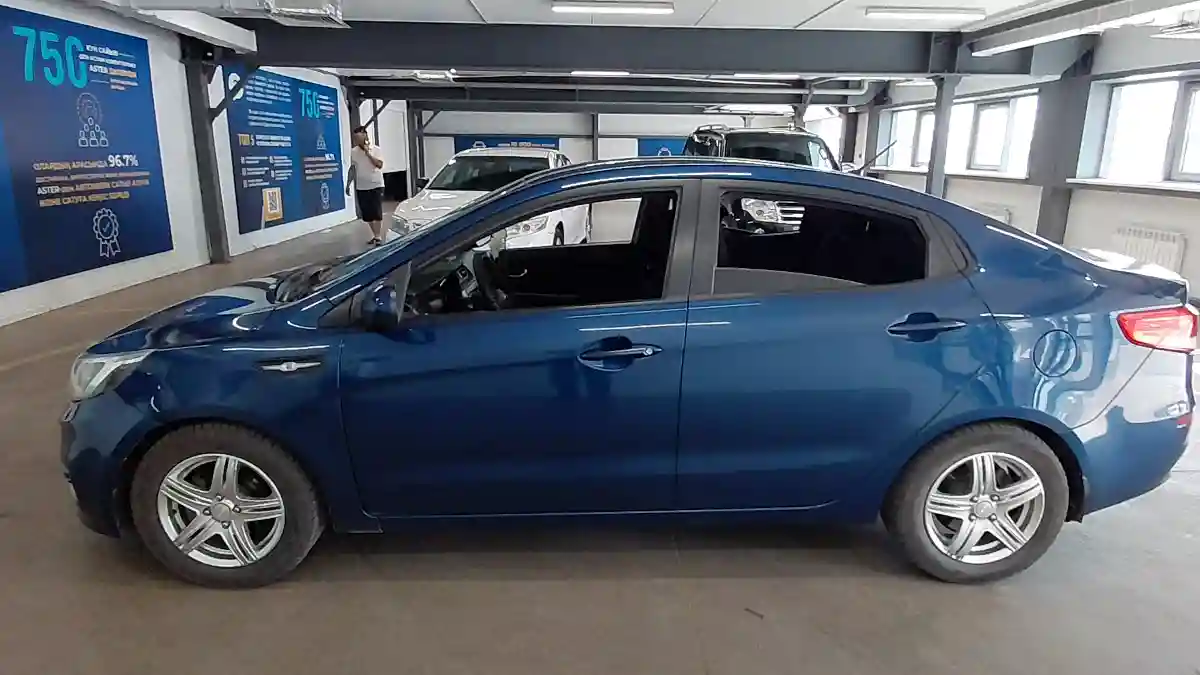 Kia Rio 2015 года за 4 500 000 тг. в Астана