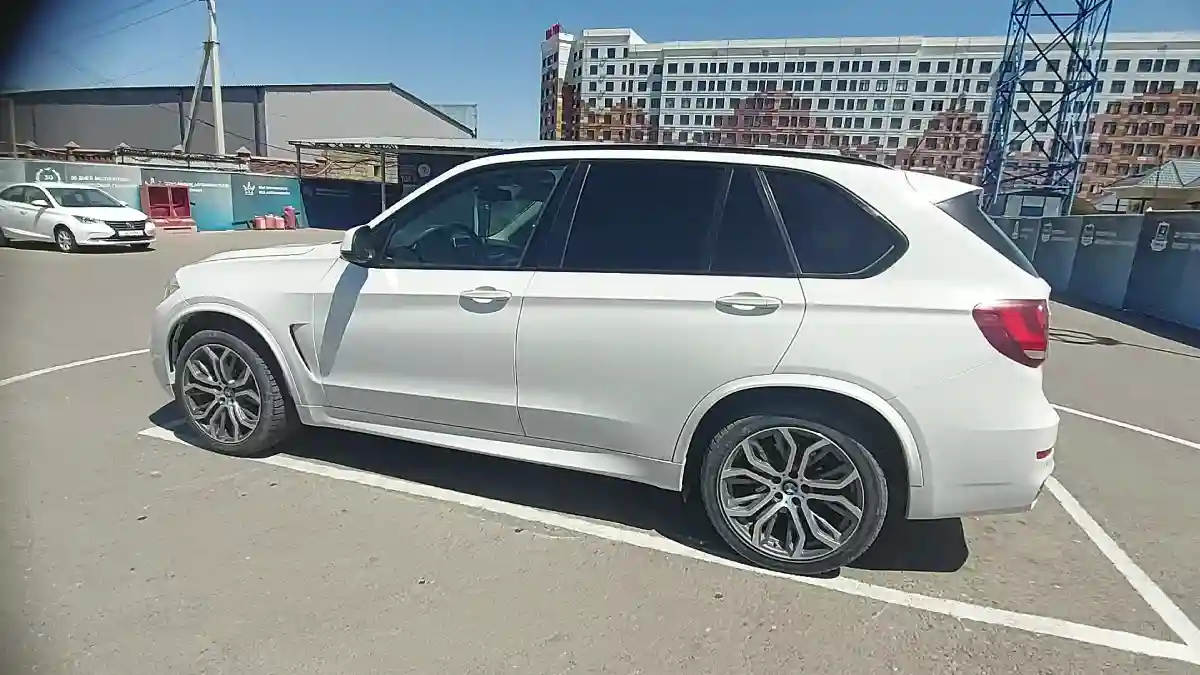 BMW X5 2015 года за 13 000 000 тг. в Шымкент