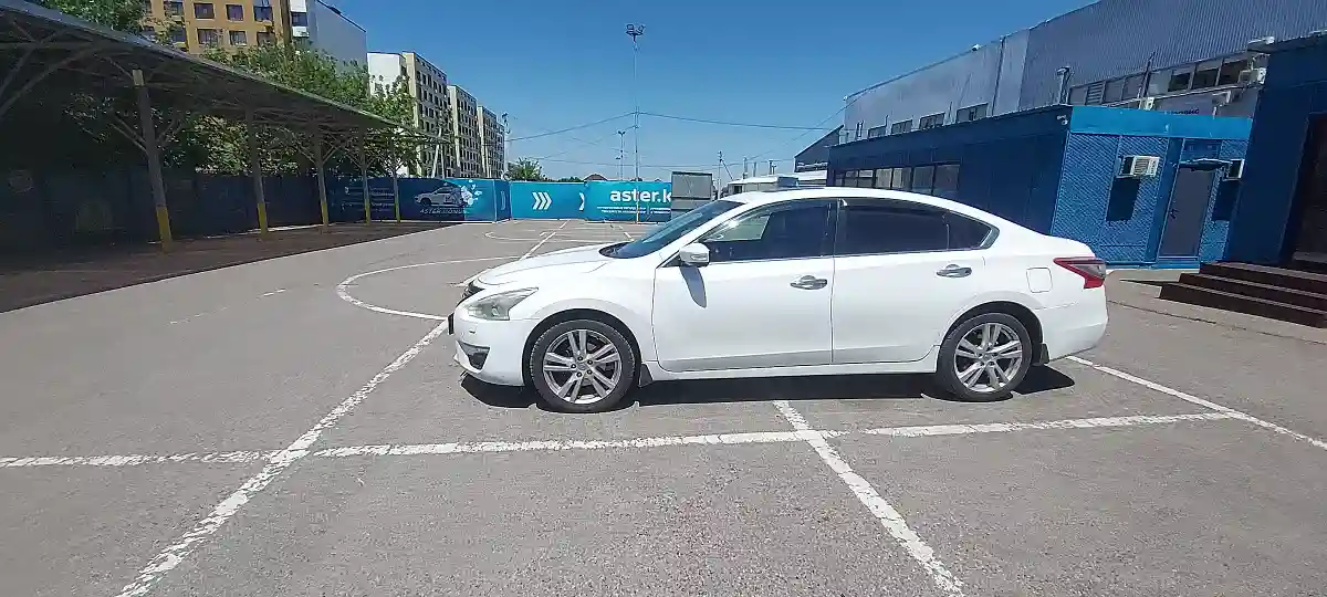 Nissan Teana 2014 года за 5 500 000 тг. в Алматы